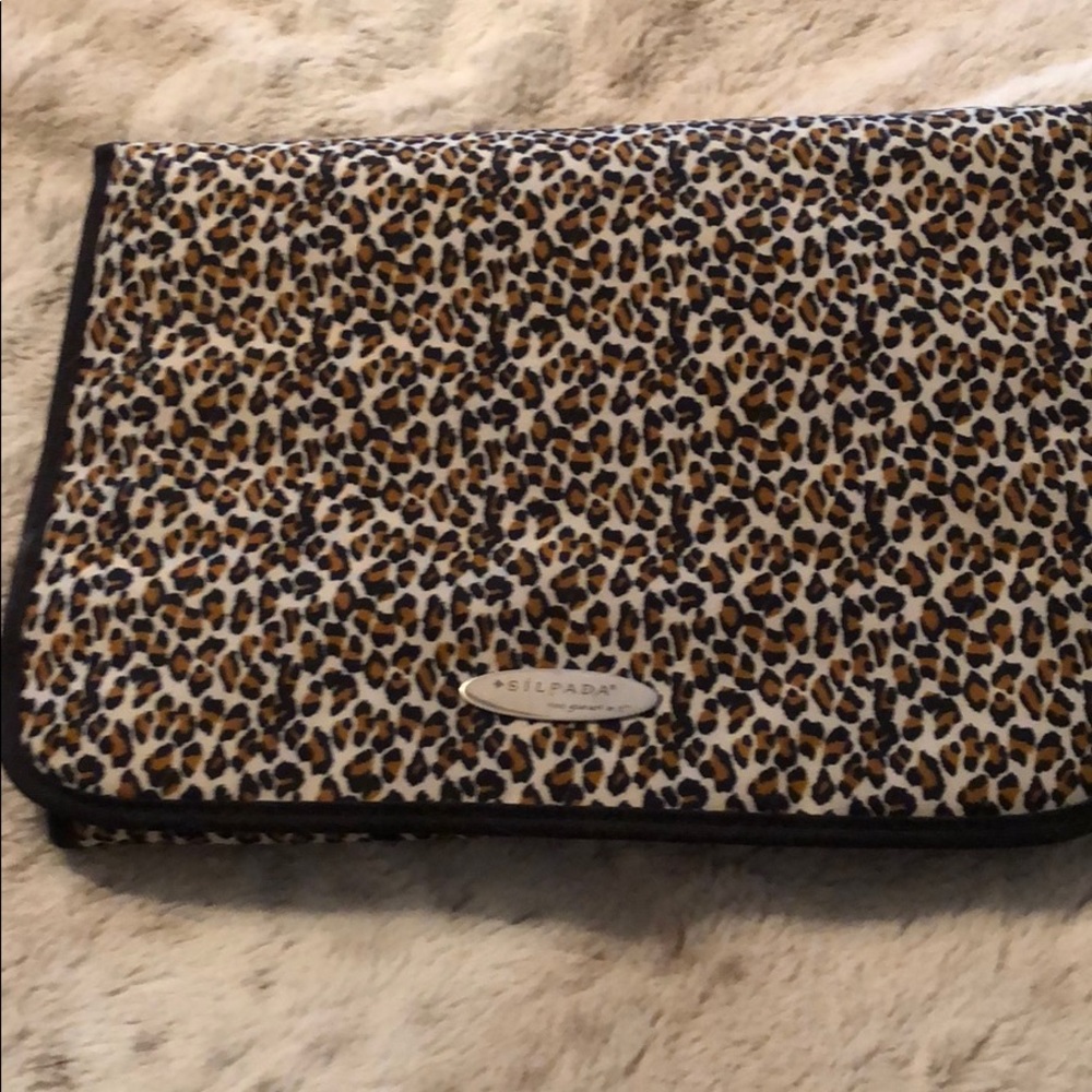 Jewelry case